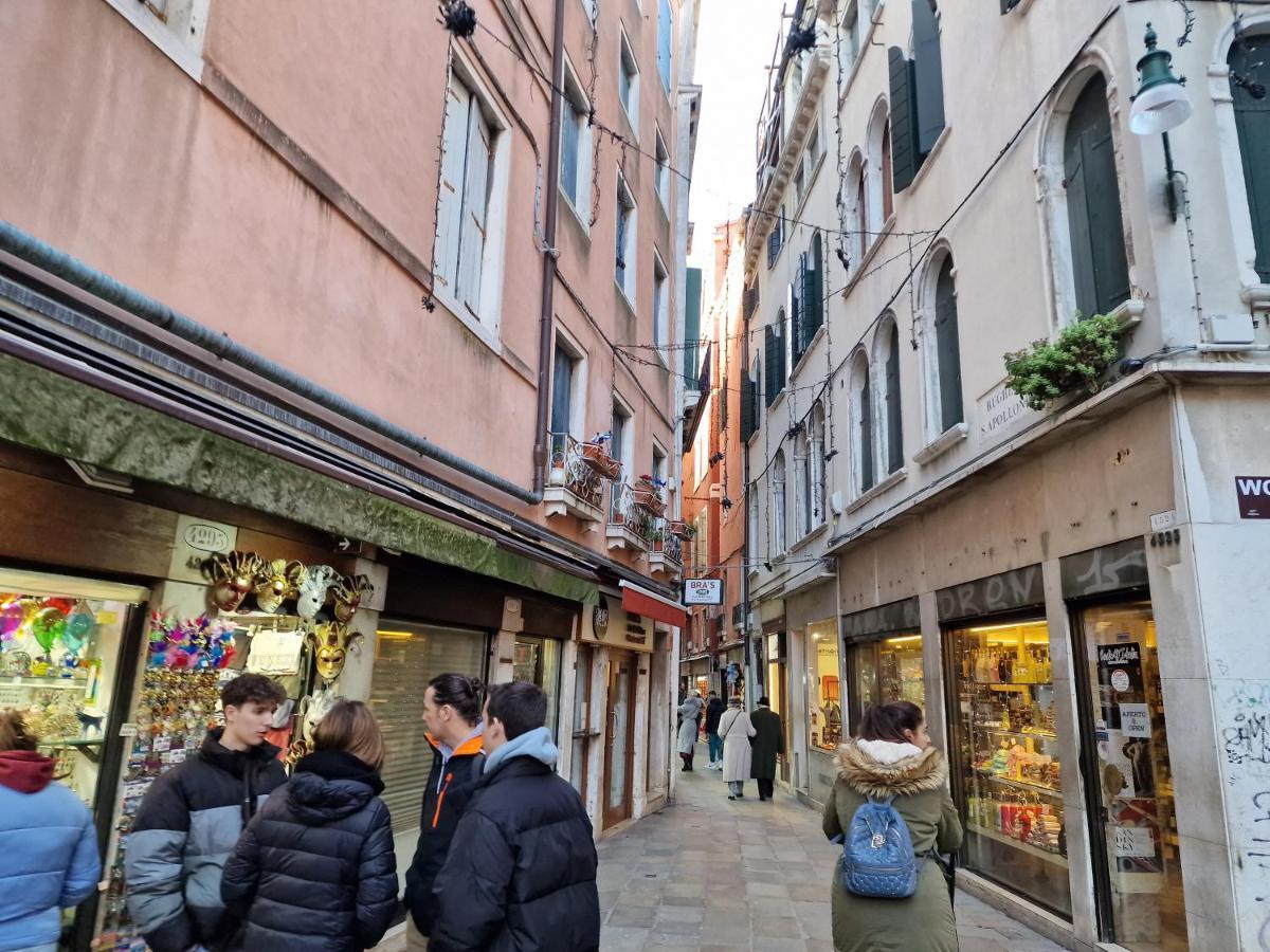 Appartamento Al Centro Di Venezia 6 Posti Letto Exterior foto