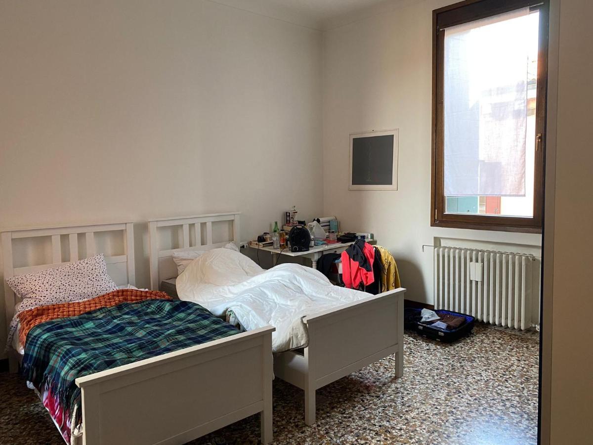 Appartamento Al Centro Di Venezia 6 Posti Letto Exterior foto
