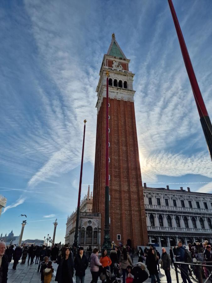 Appartamento Al Centro Di Venezia 6 Posti Letto Exterior foto